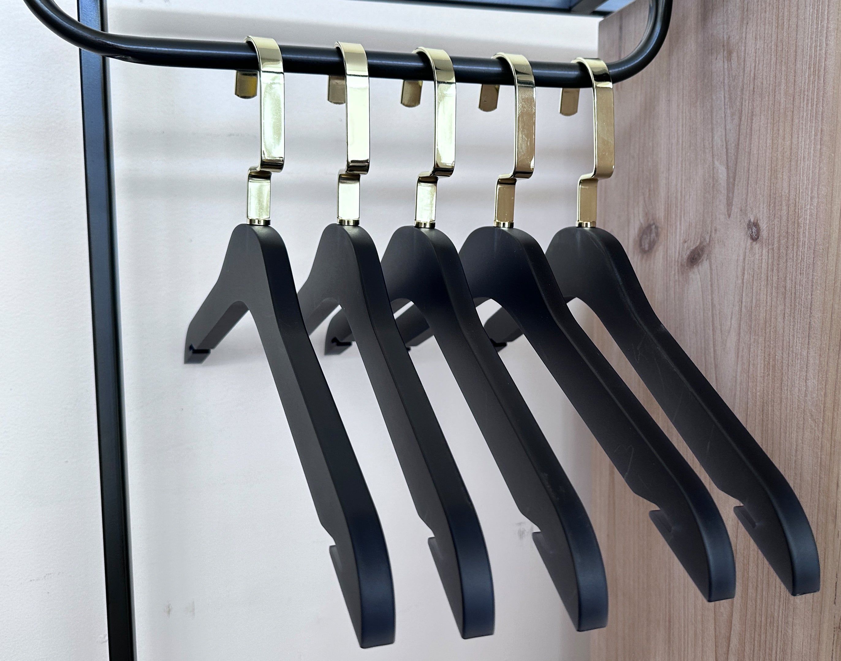 Designstyles Smoke Acrylic Clothes Hangers With Pants Bar