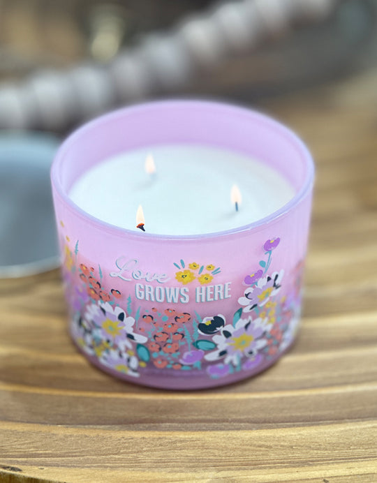 "Love Grows Here" Magnolia and White Tea Scented Candle